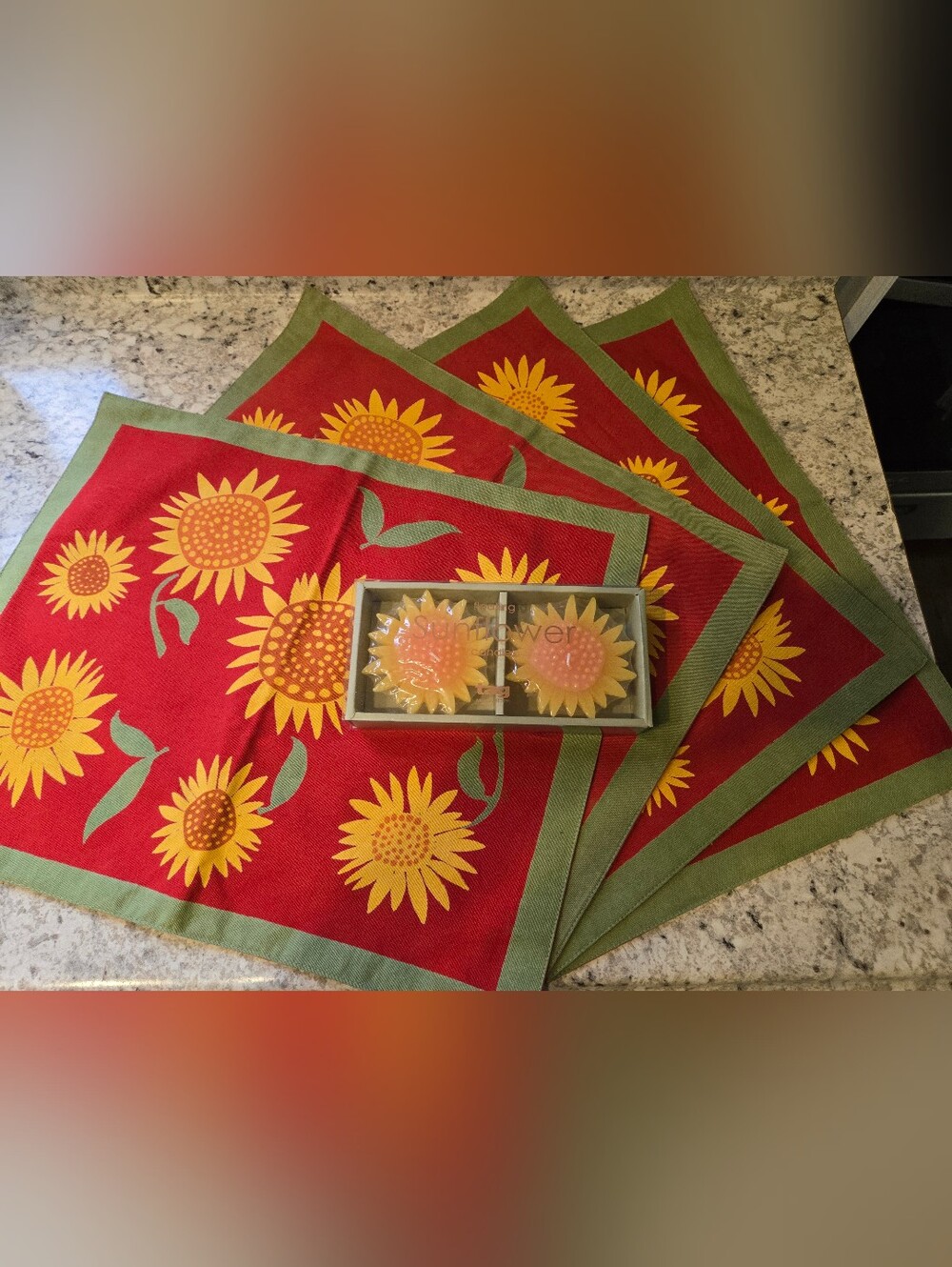 New Vintage Tag Sunflower Placemats & Sunflower Floating Candles